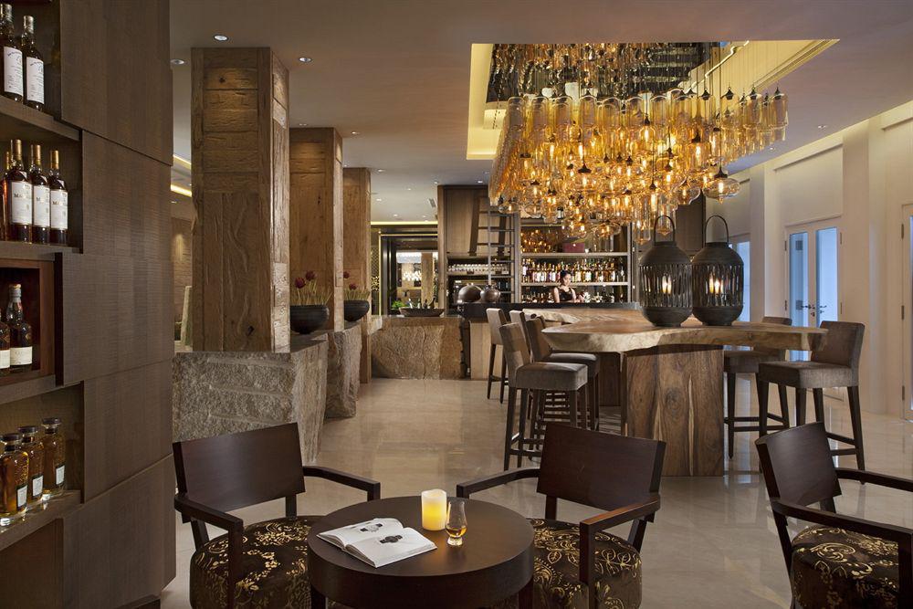 Oasia Resort Sentosa By Far East Hospitality Singapur Restaurace fotografie The bar at the hotel